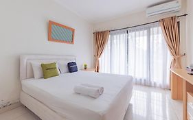 Urbanview Hotel Tridaya Cisarua Puncak